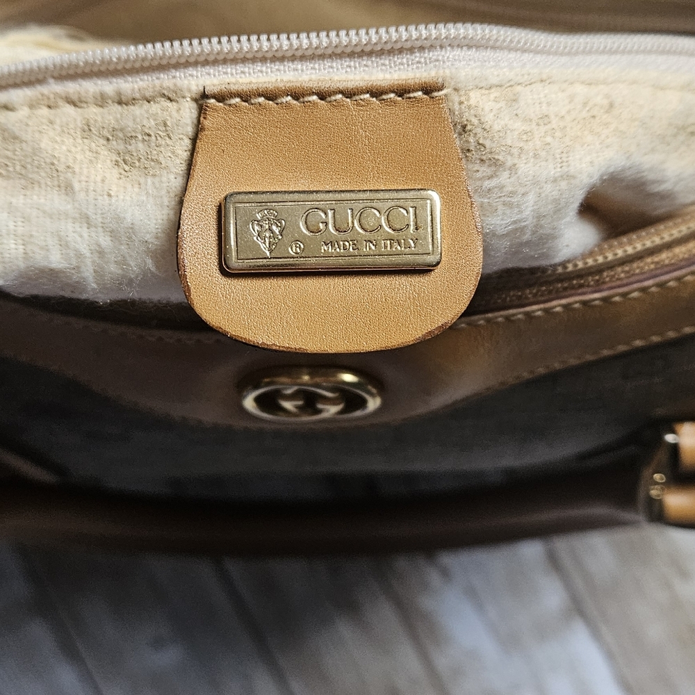 Gucci Micro GG Boston Bag - Picture 9 of 14